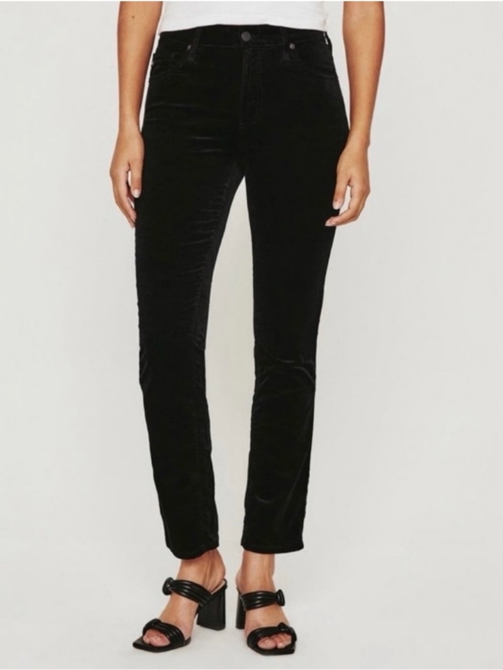 Classic Black Women’s Slim Jeans